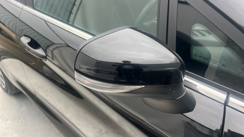 Ford Fiesta 1.0 EcoBoost Titanium 5dr Petrol Hatchback